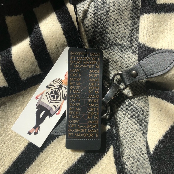 Maxsport Luxury Thick Geometric Cardigan - Picture 3 of 4